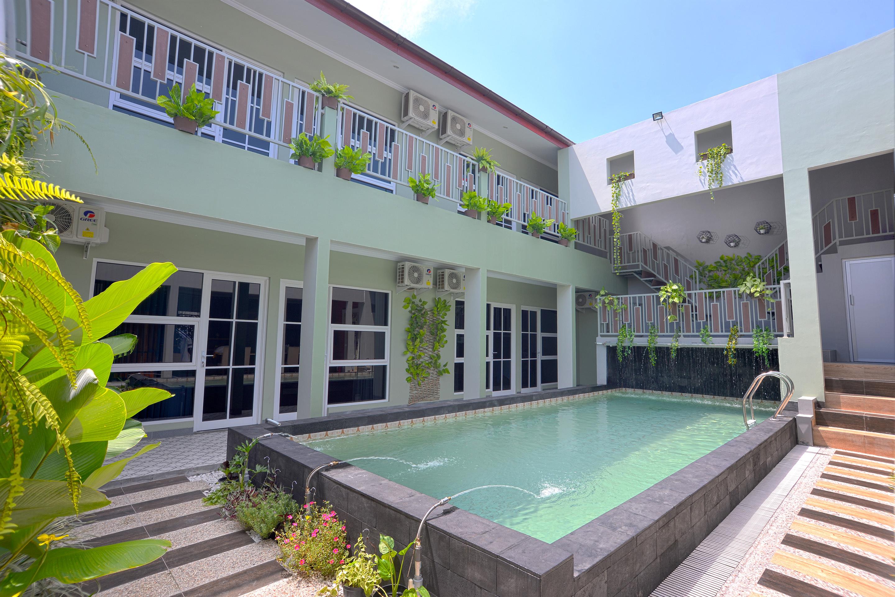 Hotel Oyo 583 Puri Gejayan Asri Syariah Kejayan Exterior foto